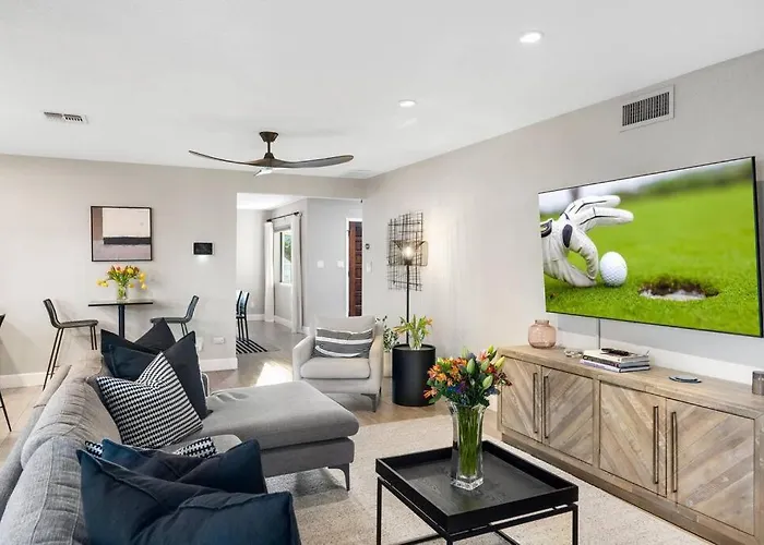Dual Master Arcadia Lite - Near Old Town Scottsdale, Private Pool Holiday home