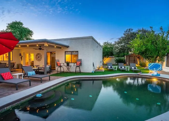 Dual Master Arcadia Lite - Near Old Town Scottsdale, Private Pool Holiday home